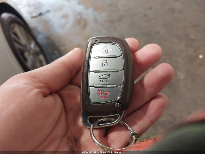 2017 Hyundai Elantra Se VIN: 5NPD84LF1HH015221 Lot: 42932162