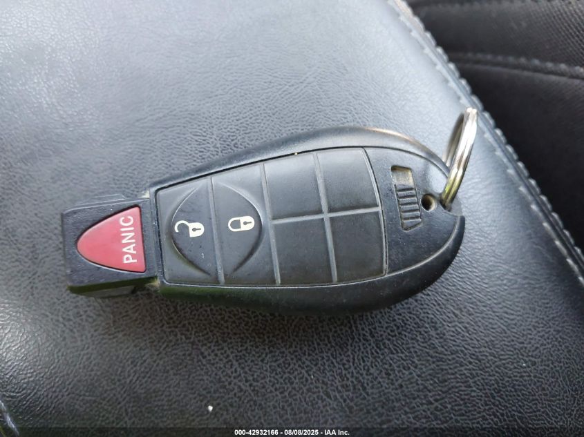 2019 Jeep Cherokee Latitude 4X4 VIN: 1C4PJMCB9KD281503 Lot: 42932166