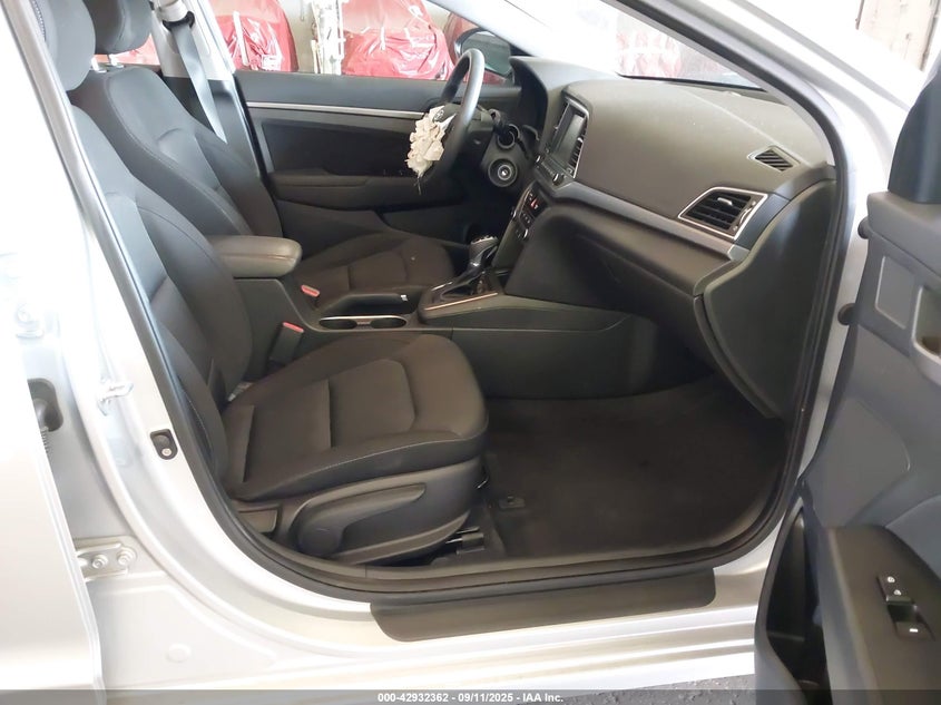 KMHD84LF6JU620889 2018 HYUNDAI ELANTRA photo no. 5