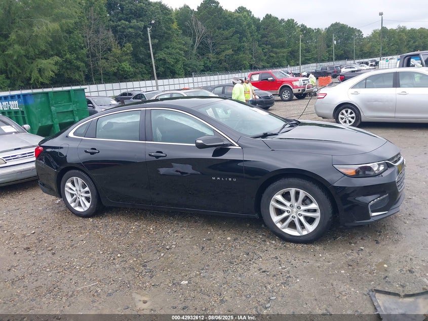 2018 CHEVROLET MALIBU LT - 1G1ZD5ST8JF213947