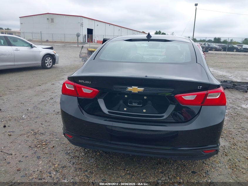 2018 CHEVROLET MALIBU LT - 1G1ZD5ST8JF213947