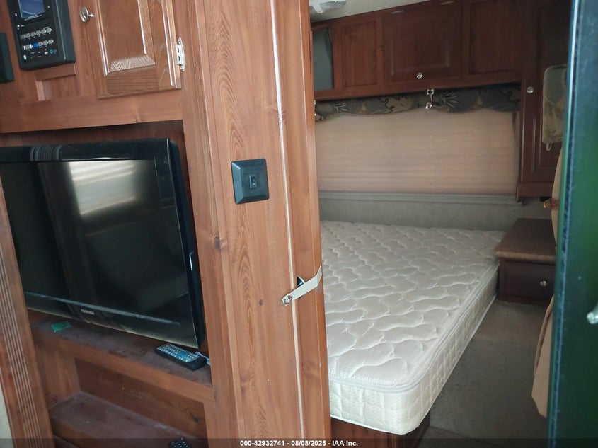 4X4TRLE2XC1842660 2012   photo no. 17