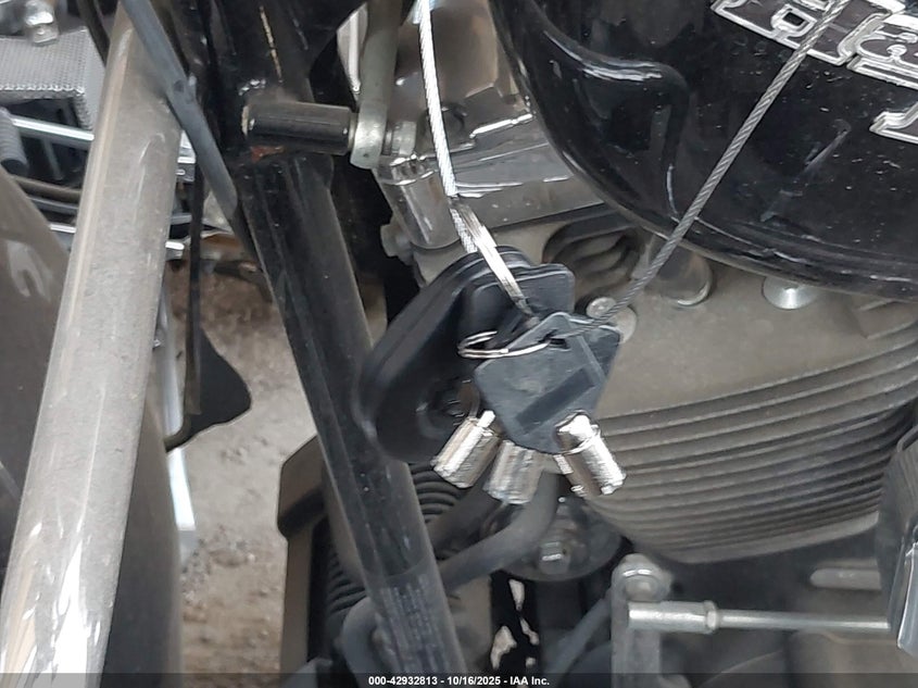 2013 Harley-Davidson Flhx Street Glide VIN: 1HD1KBM16DB624620 Lot: 42932813