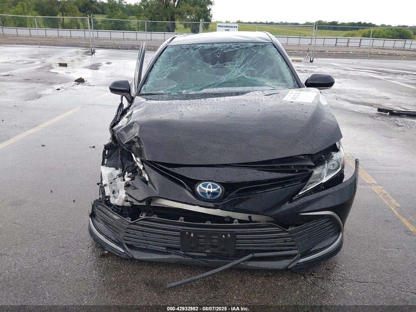 2022 Toyota Camry Le Hybrid VIN: 4T1C31AK4NU577751 Lot: 42932982