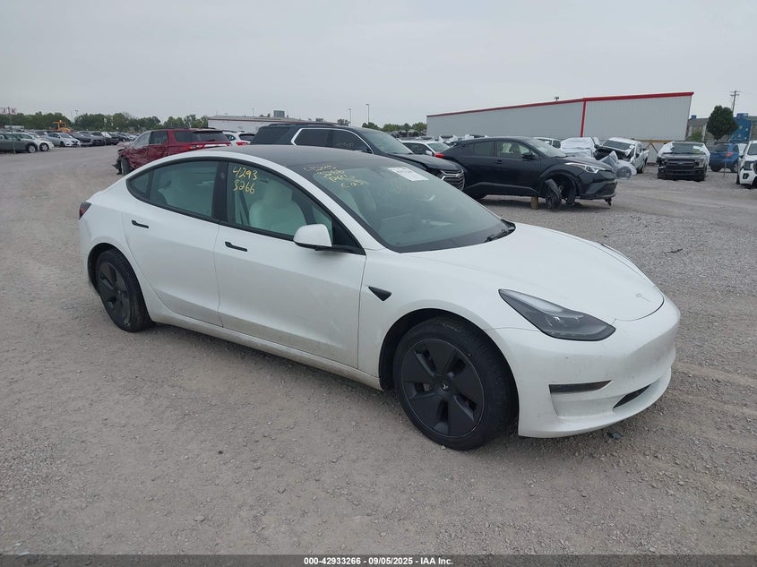 Vin: 5yj3e1ea9pf608665, lot: 43427006, tesla model 3 rear-wheel drive 2023 img_1