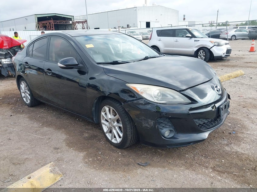 MAZDA 3 S GRAND TOURING