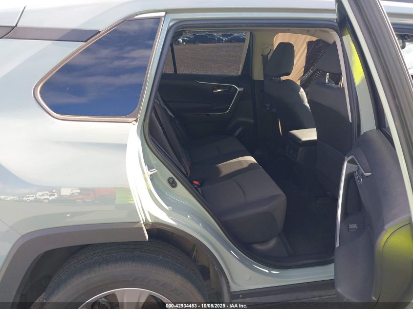 2023 Toyota Rav4 Xle VIN: JTMW1RFV8PD101059 Lot: 42934453