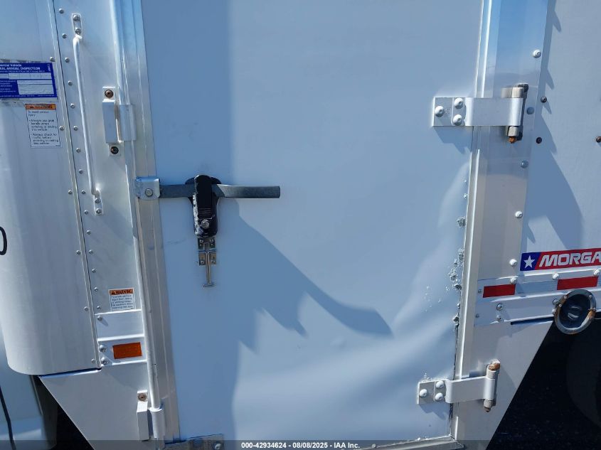 2018 Chevrolet Express Cutaway Work Van VIN: 1HA3GSCG0JN002277 Lot: 42934624