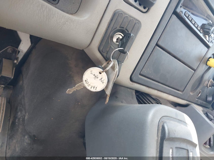 2017 International Durastar 4300 VIN: 1HTMMMMNXHH205893 Lot: 42935052