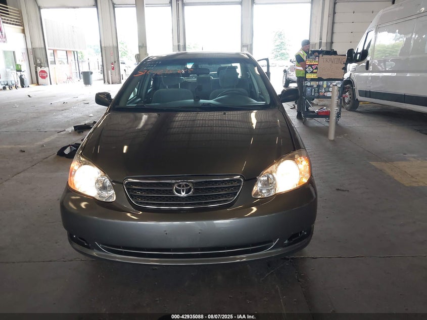 2008 Toyota Corolla Ce VIN: 1NXBR32EX8Z016361 Lot: 42935088