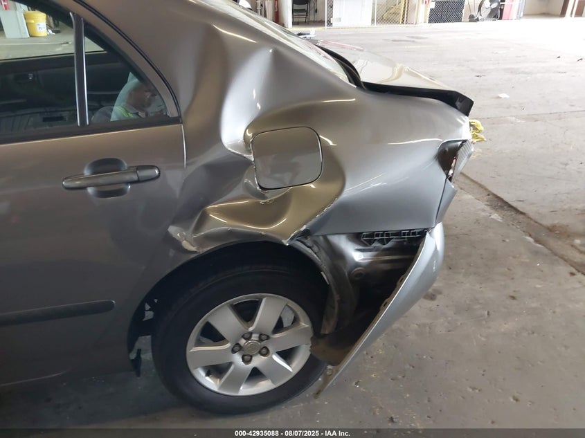 2008 Toyota Corolla Ce VIN: 1NXBR32EX8Z016361 Lot: 42935088