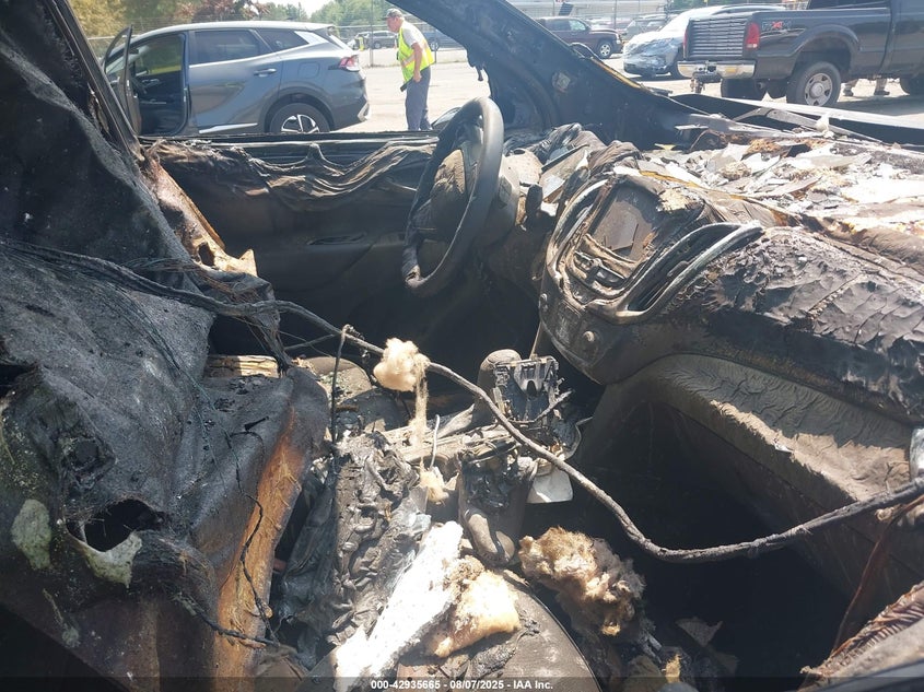 2021 CHEVROLET EQUINOX AWD LT - 2GNAXUEV7M6130647