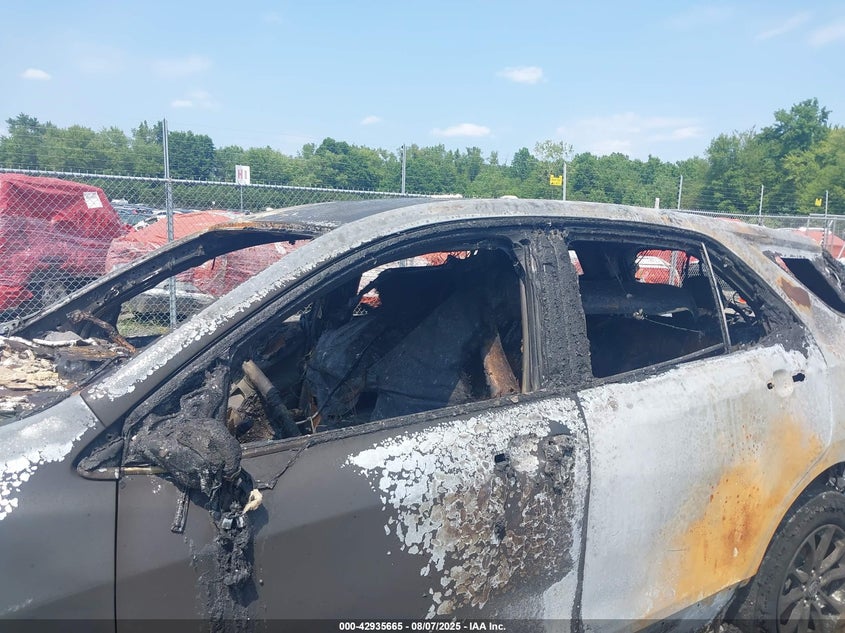 2021 CHEVROLET EQUINOX AWD LT - 2GNAXUEV7M6130647