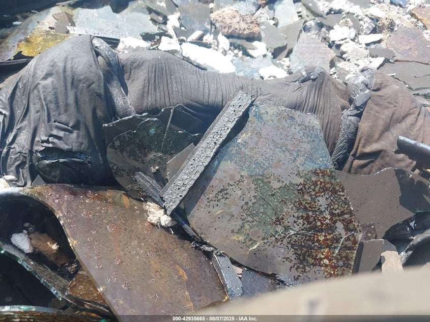 2021 CHEVROLET EQUINOX AWD LT - 2GNAXUEV7M6130647