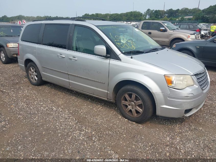 CHRYSLER TOWN & COUNTRY TOURING