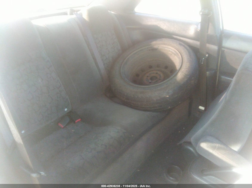 2001 Honda Civic Ex VIN: 1HGEM21981L046440 Lot: 42936238