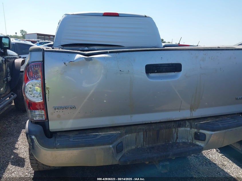 2007 Toyota Tacoma Base V6 VIN: 3TMLU42N87M013104 Lot: 42936323