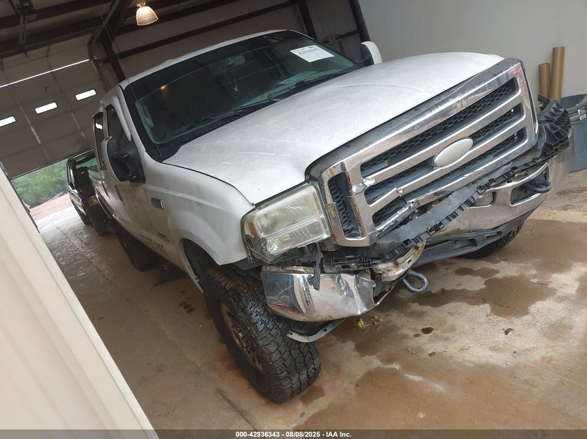 2006 Ford F-350 Lariat/Xl/Xlt white truck diesel 1FTWW31P26EC47814 photo #1