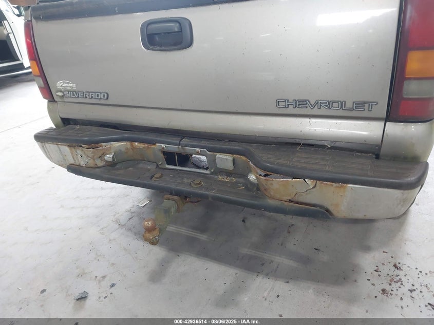 2001 Chevrolet Silverado 1500 Ls VIN: 1GCEK19V41E261494 Lot: 42936514