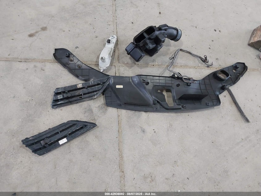 2016 Honda Pilot Elite VIN: 5FNYF6H04GB017937 Lot: 42936592