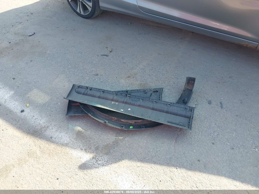 2012 Ford Explorer Limited VIN: 1FMHK8F80CGA29899 Lot: 42936676