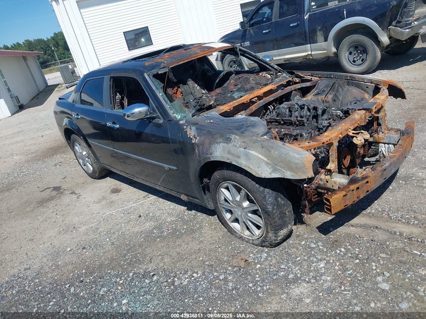 2C3LK63T29H602363 2009 Chrysler 300C Awd auction photo 1