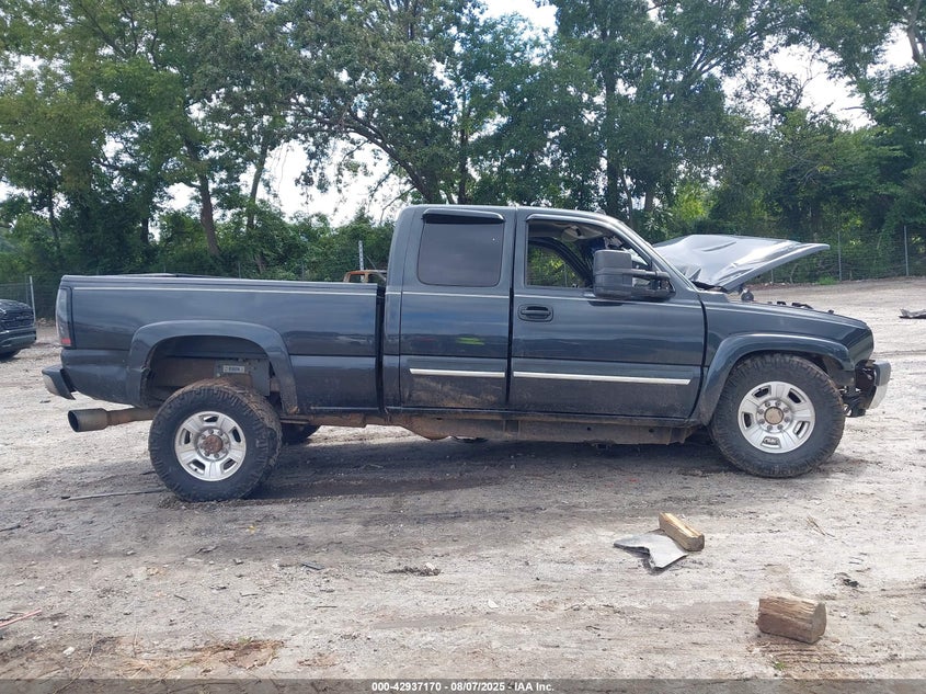 2004 Chevrolet Silverado 2500Hd Ls VIN: 1GCHK29154E194022 Lot: 42937170