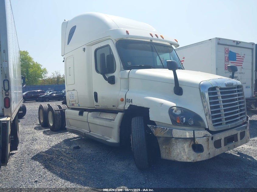 2012 Freightliner Cascadia 125