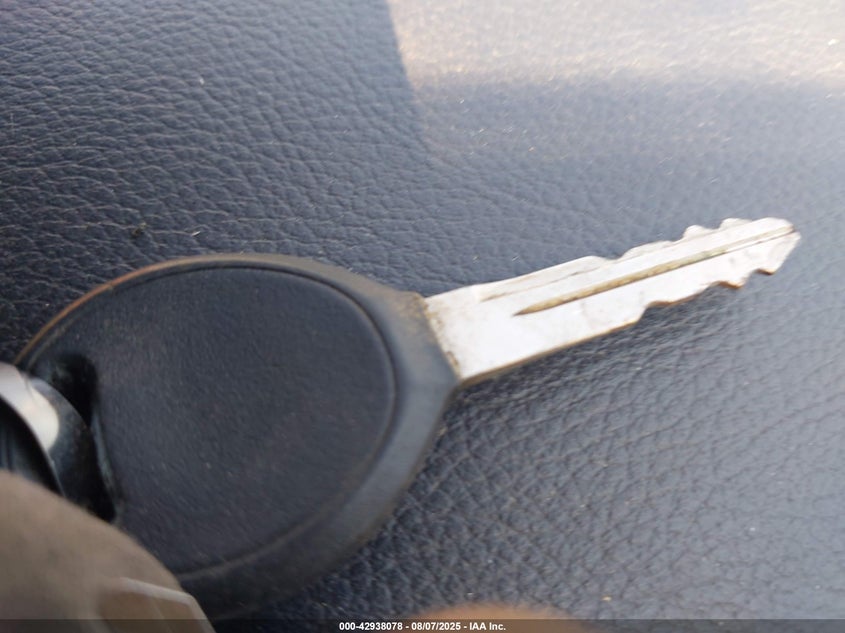 2009 Dodge Ram 1500 Slt/Sport/Trx VIN: 1D3HV13T99S818271 Lot: 42938078