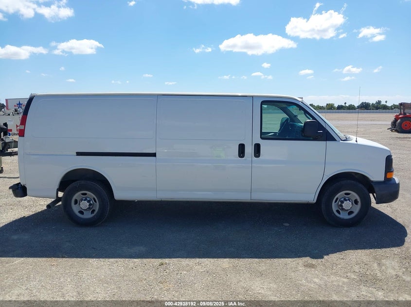 2015 Chevrolet Express 2500 Work Van VIN: 1GCWGGCF9F1163845 Lot: 42938192