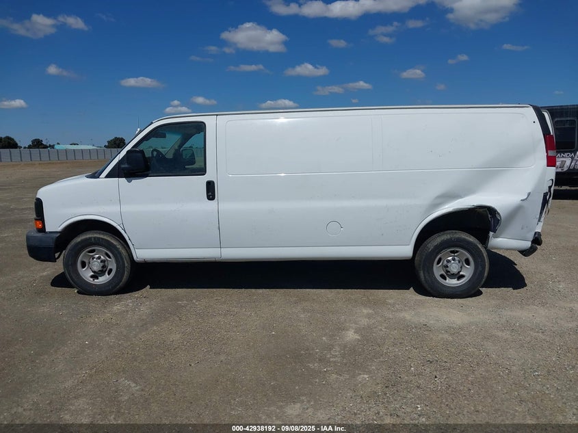 2015 Chevrolet Express 2500 Work Van VIN: 1GCWGGCF9F1163845 Lot: 42938192