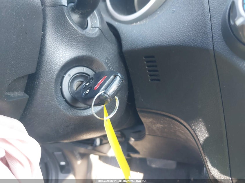 2013 HONDA FIT - JHMGE8H33DC029945