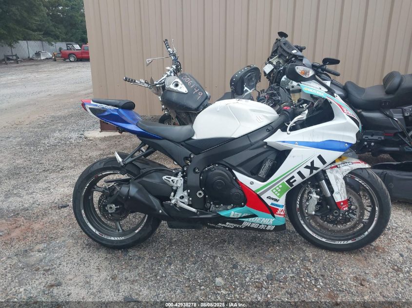2011 Suzuki Gsx-R600 VIN: JS1GN7FA8B2102821 Lot: 42938278