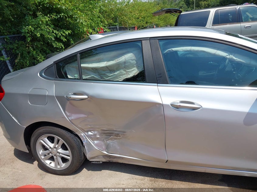 2017 CHEVROLET CRUZE LT AUTO - 3G1BE5SM2HS561689