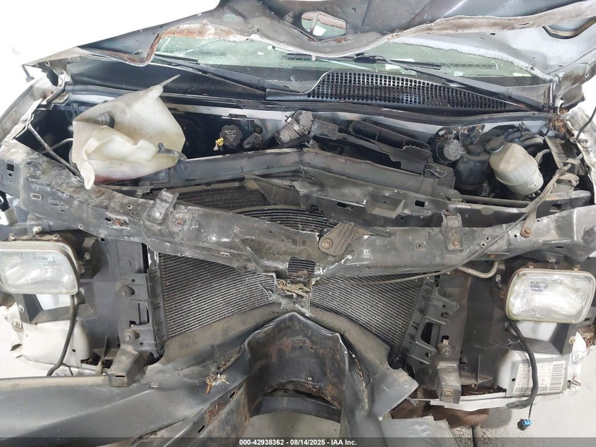 2006 Chevrolet Express Work Van VIN: 1GCHG35UX61149319 Lot: 42938362