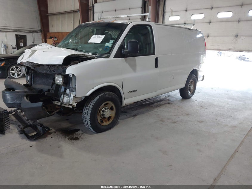 1GCHG35UX61149319 2006 CHEVROLET EXPRESS photo no. 2