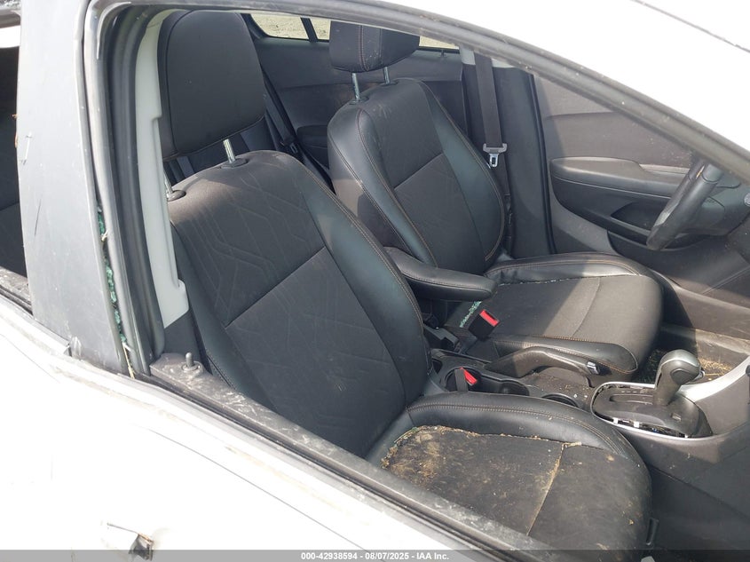 2017 CHEVROLET TRAX LT 3GNCJLSB5HL187655