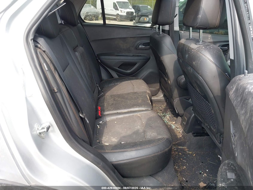 2017 CHEVROLET TRAX LT 3GNCJLSB5HL187655