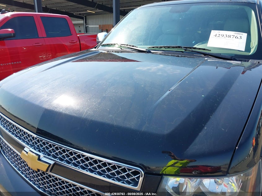 2013 CHEVROLET SUBURBAN 1500 LTZ - 1GNSKKE73DR259207