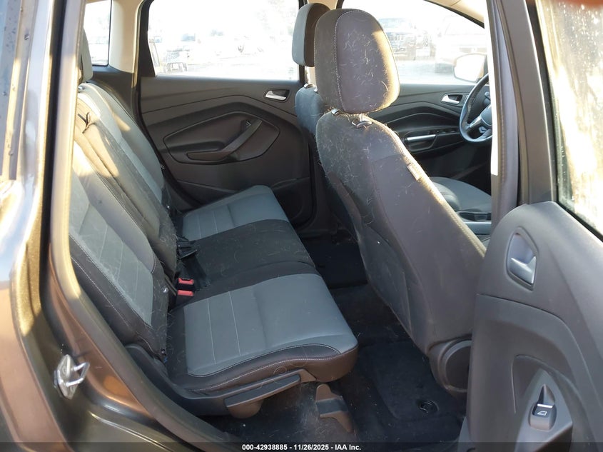 2016 Ford C-Max Hybrid Se VIN: 1FADP5AU2GL109862 Lot: 42938885