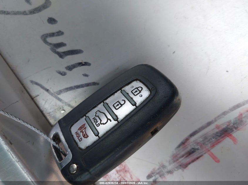 2013 HYUNDAI SONATA HYBRID LIMITED - KMHEC4A49DA092503