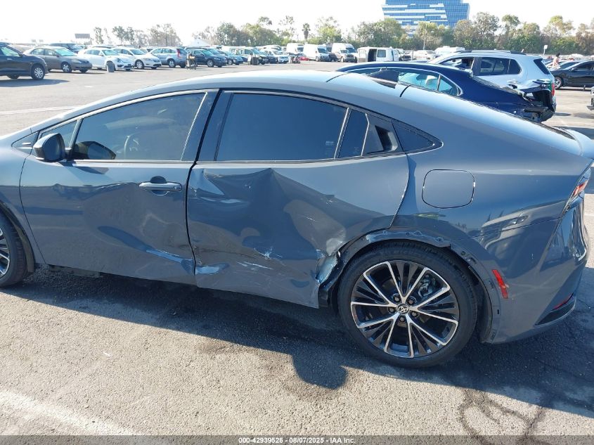 2024 Toyota Prius Xle VIN: JTDACAAU5R3040282 Lot: 42939526