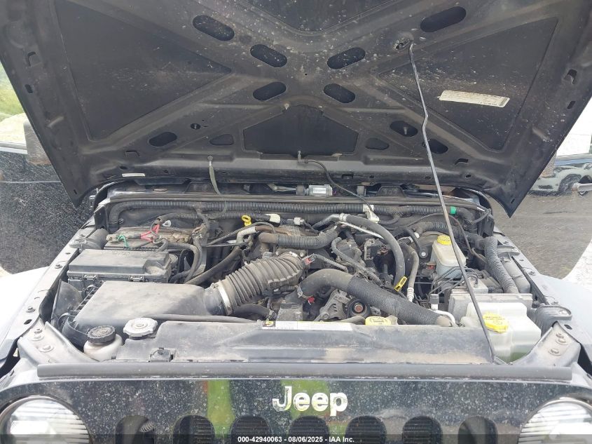 2008 Jeep Wrangler Unlimited X VIN: 1J4GA391X8L560685 Lot: 42940063