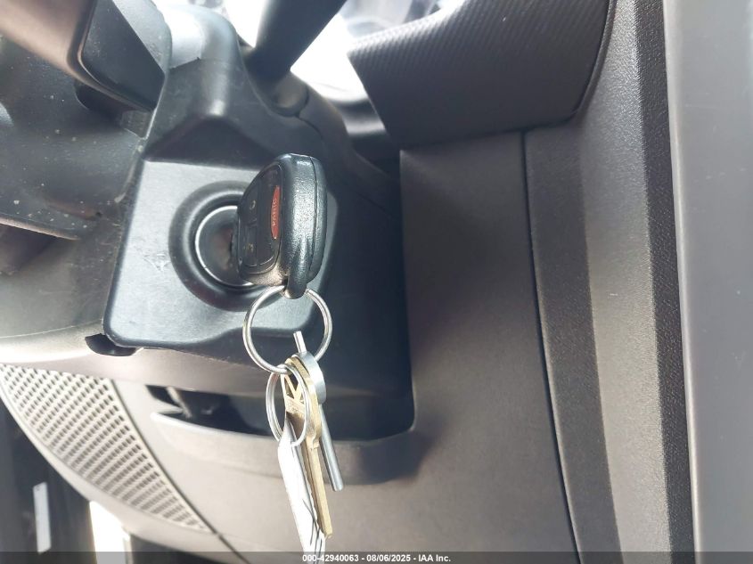 2008 Jeep Wrangler Unlimited X VIN: 1J4GA391X8L560685 Lot: 42940063