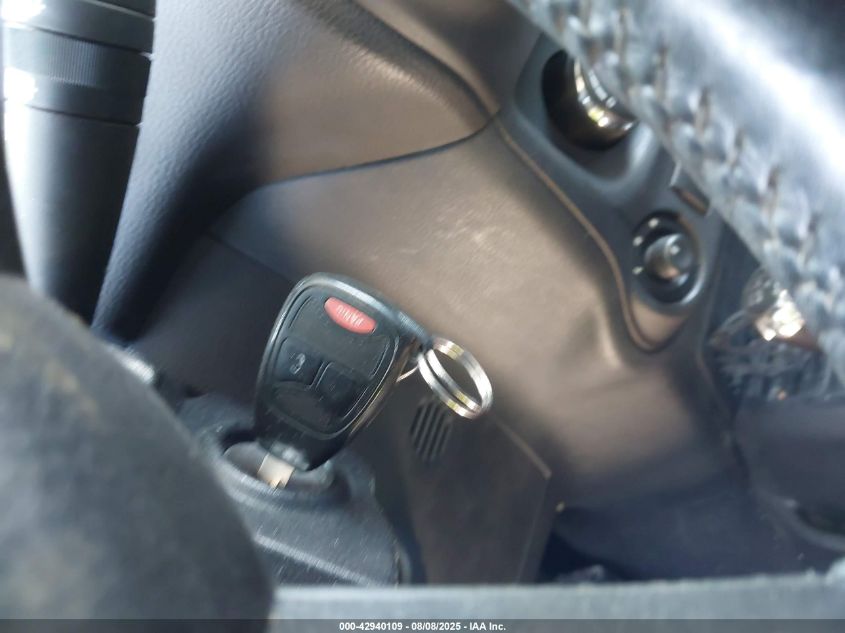 2011 Jeep Wrangler Sport VIN: 1J4AA2D1XBL636355 Lot: 42940109