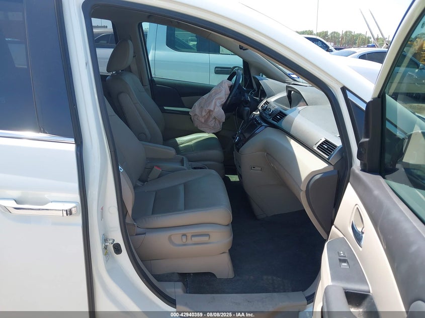 2017 HONDA ODYSSEY TOURING/TOURING ELITE 5FNRL5H90HB018025