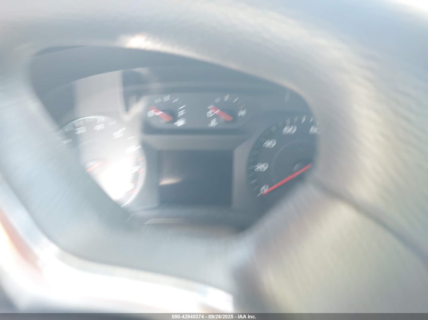 2019 Chevrolet Traverse Ls VIN: 1GNERFKW1KJ243966 Lot: 42940374