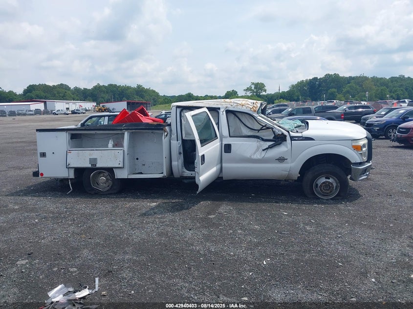 2016 Ford F-350 Chassis Xl VIN: 1FD8W3HT1GED49307 Lot: 42940403