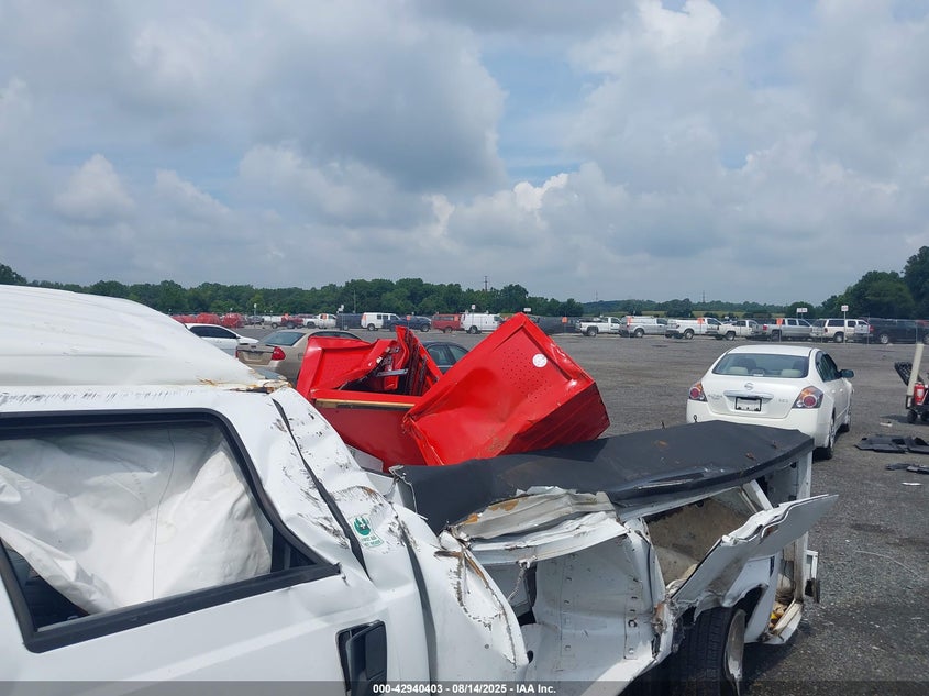 2016 Ford F-350 Chassis Xl VIN: 1FD8W3HT1GED49307 Lot: 42940403