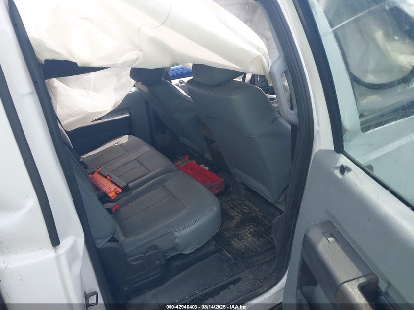 2016 Ford F-350 Chassis Xl VIN: 1FD8W3HT1GED49307 Lot: 42940403